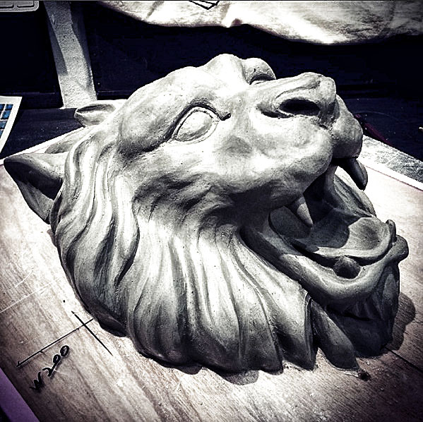 Museum1999_Lion_making