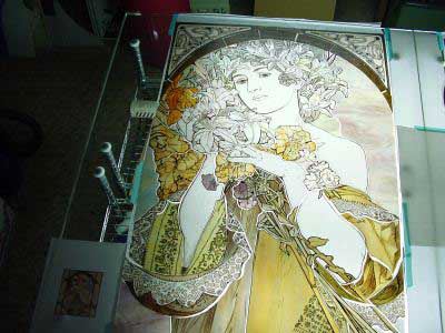 mucha_making01.jpg
