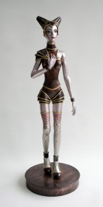真理 Truth 2014 銅、ガラス、金属箔粉 copper, glass, metal foil, metal powder H380× W430 × D300 mm Maya’s 鍛金・ガラス造形作家　若林　真耶 Metal & Glass Artist Maya Wakabayashi002