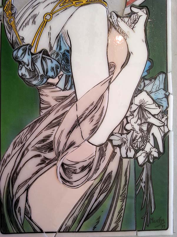 ミュシャ・桜草　エナメル彩色