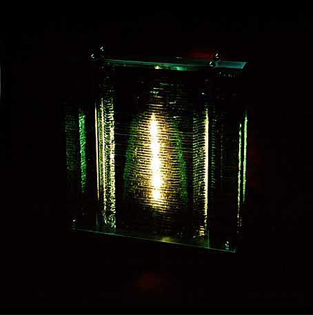 L2016　積層ガラスのライティングオブジェ