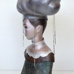 雨に想ふ：Feeling You in the Rain　2012　銅、銀、ステンレス、ガラス、金属箔粉　W225 × D130 × H330 mm　(C)Maya’s　鍛金・ガラス造形作家　若林　真耶