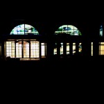 特養老人ホーム・グリーンヒル　夜間の外観です。ステンドグラスは夜間外から見ると美しく、館内からは暗く見えます。