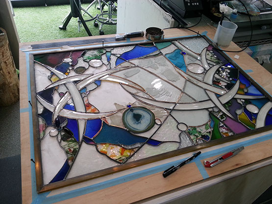 20140829_Stainedglass_Repair_kera_01